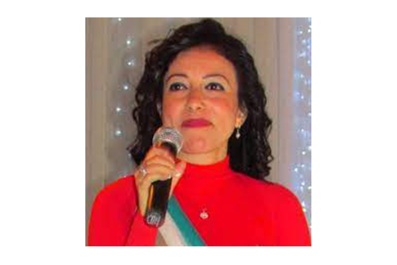  حنان الديب